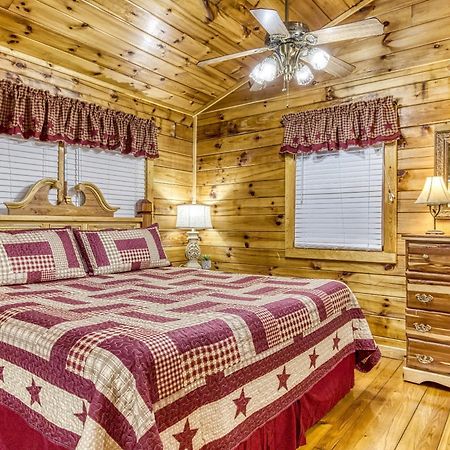 Romantic Retreat Гатлінбург Екстер'єр фото